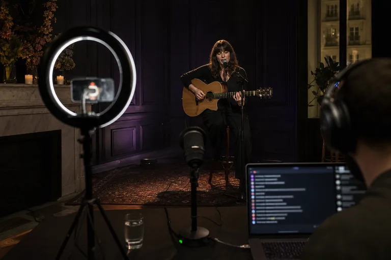 YouTube and Twitch live distribution for artist showcases